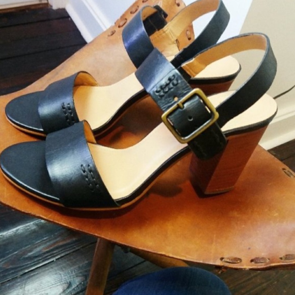 Anthropologie | Seychelles | Leather Stacked Heel Sandals | Black | Size 7.5